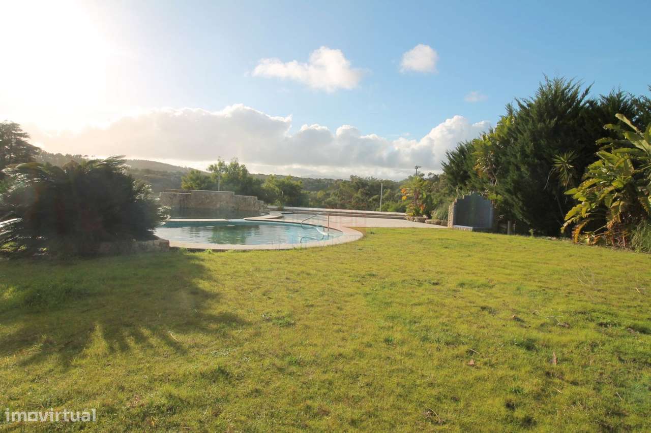 Vivenda de Luxo com Piscina Belas-16