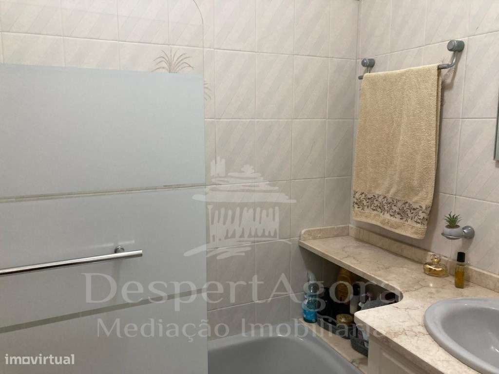T2+1 Renovado no Centro do Entroncamento a 1 minuto da estação-9