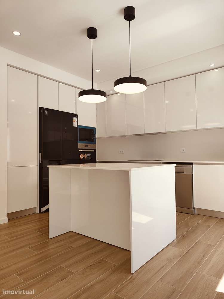 Moradia Geminada T3 com duas Suítes - Oferta 1% do valor de aquisição-49