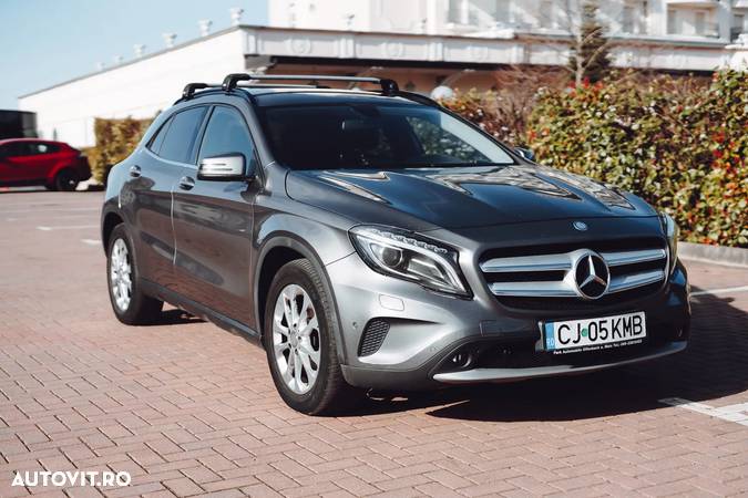 Mercedes-Benz GLA 200 (CDI) d 4Matic 7G-DCT Urban - 1