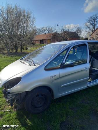 Klapa bagażnika EZRC Citroen Xsara picasso 2003r zdrowa części - 7