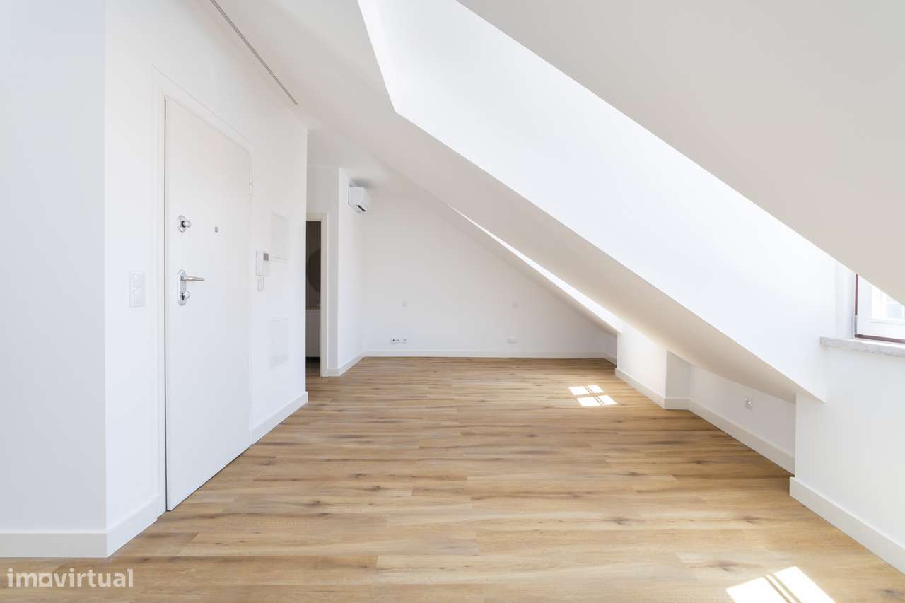 Apartamento T0 em Santo António - Grande imagem: 5/12