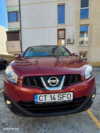 Nissan Qashqai - 2