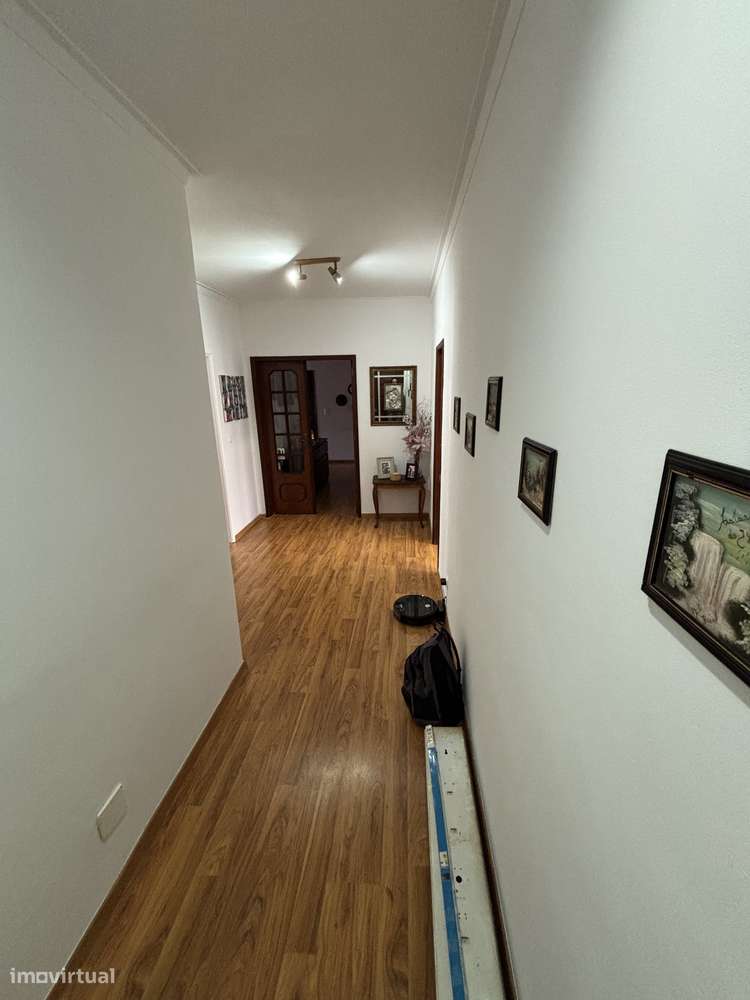 Apartamento T4 à venda no centro do Montijo-19
