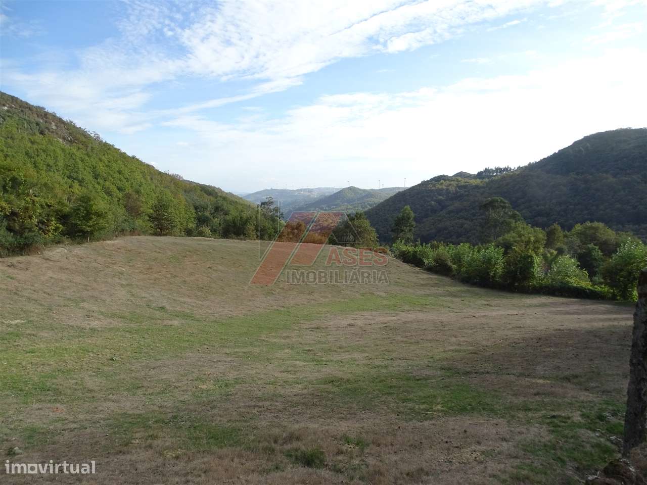 Moradia Rústica e Terreno!-18