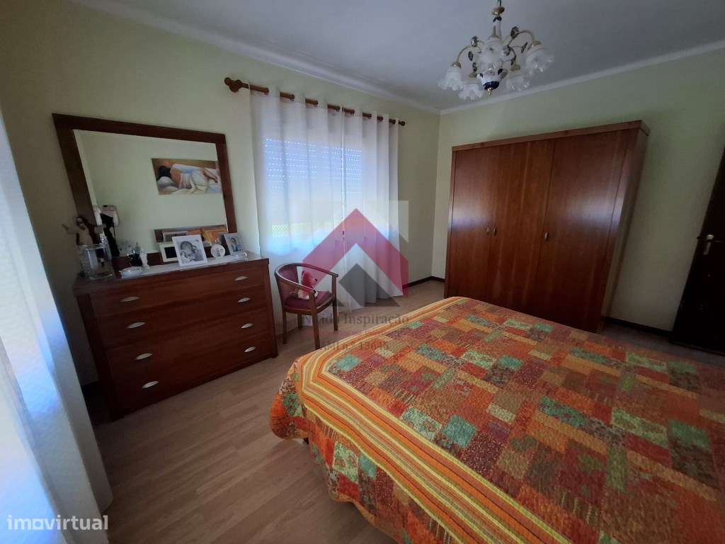 Moradia T3 Isolada na Costa do Valado-43