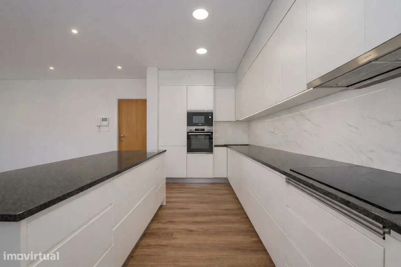 T2 Apartamento - Rampa Dr. Barreto (Madeira, Funchal)-8