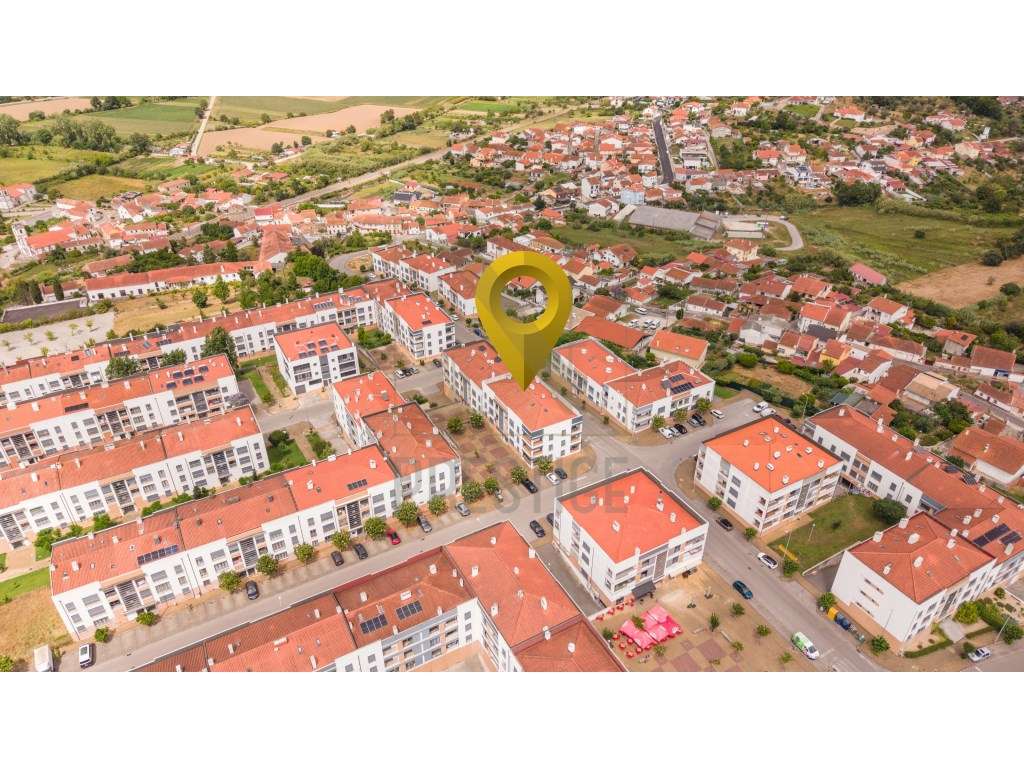Apartamento T3 em Pereira-22
