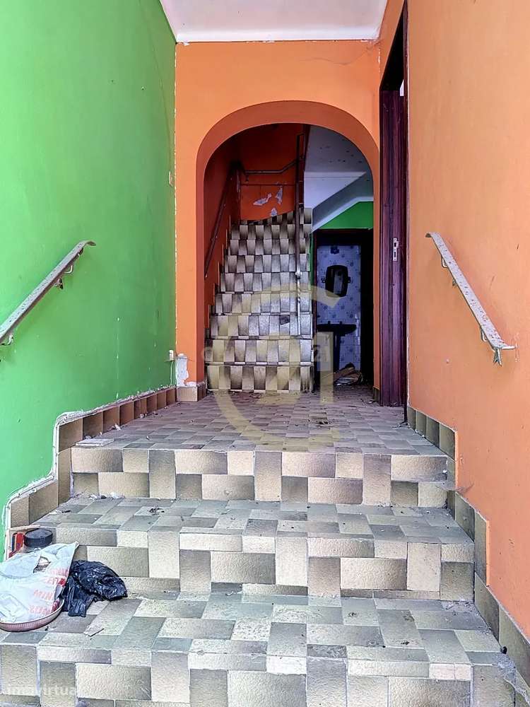 Imóvel para Recuperação com muito potencial em Angra (São Pedro), Ilha-4