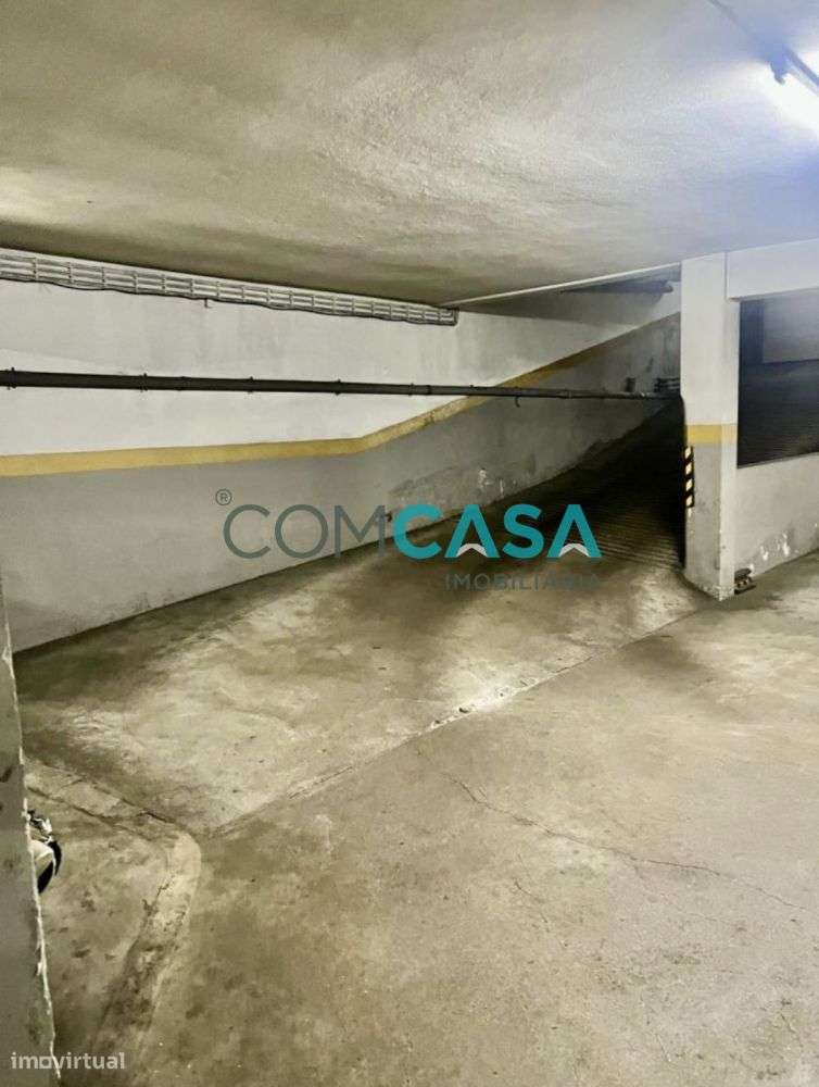 Apartamento de 5 assoalhadas (T4) | varandas | permutas | Matosinhos-55