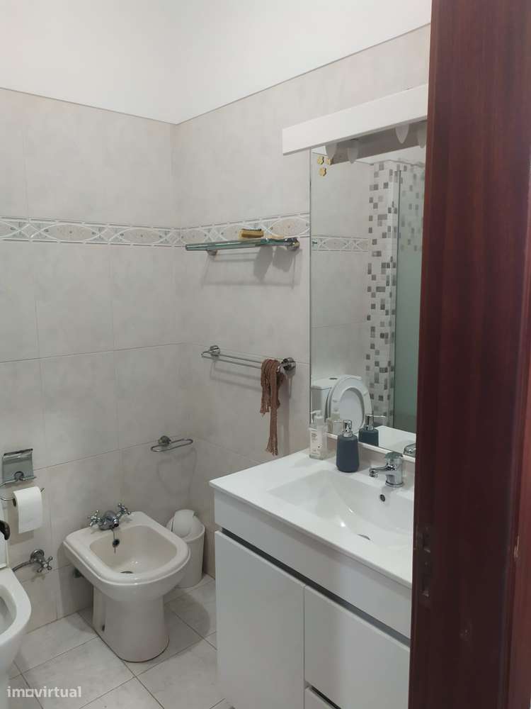 Quarto para alugar, ambiente familiar! - Grande imagem: 4/6