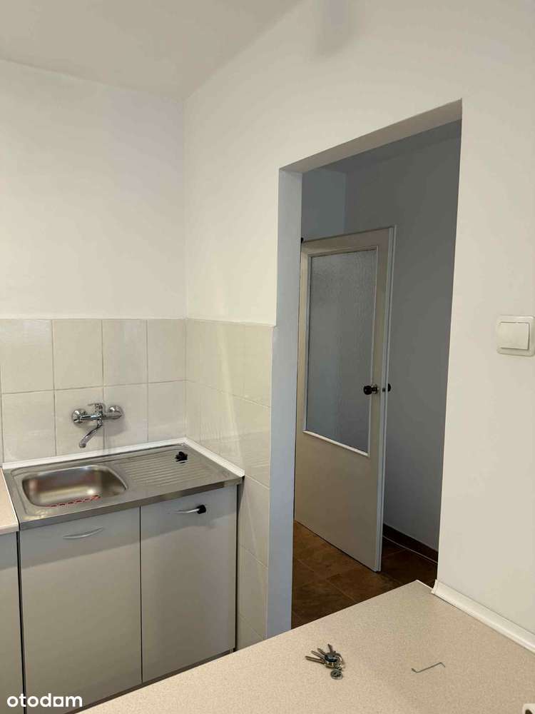 Katowice, Tysiaclecie - kawalerka 28 m kw, 250.000,00 zł - Pełny obrazek: 4/12