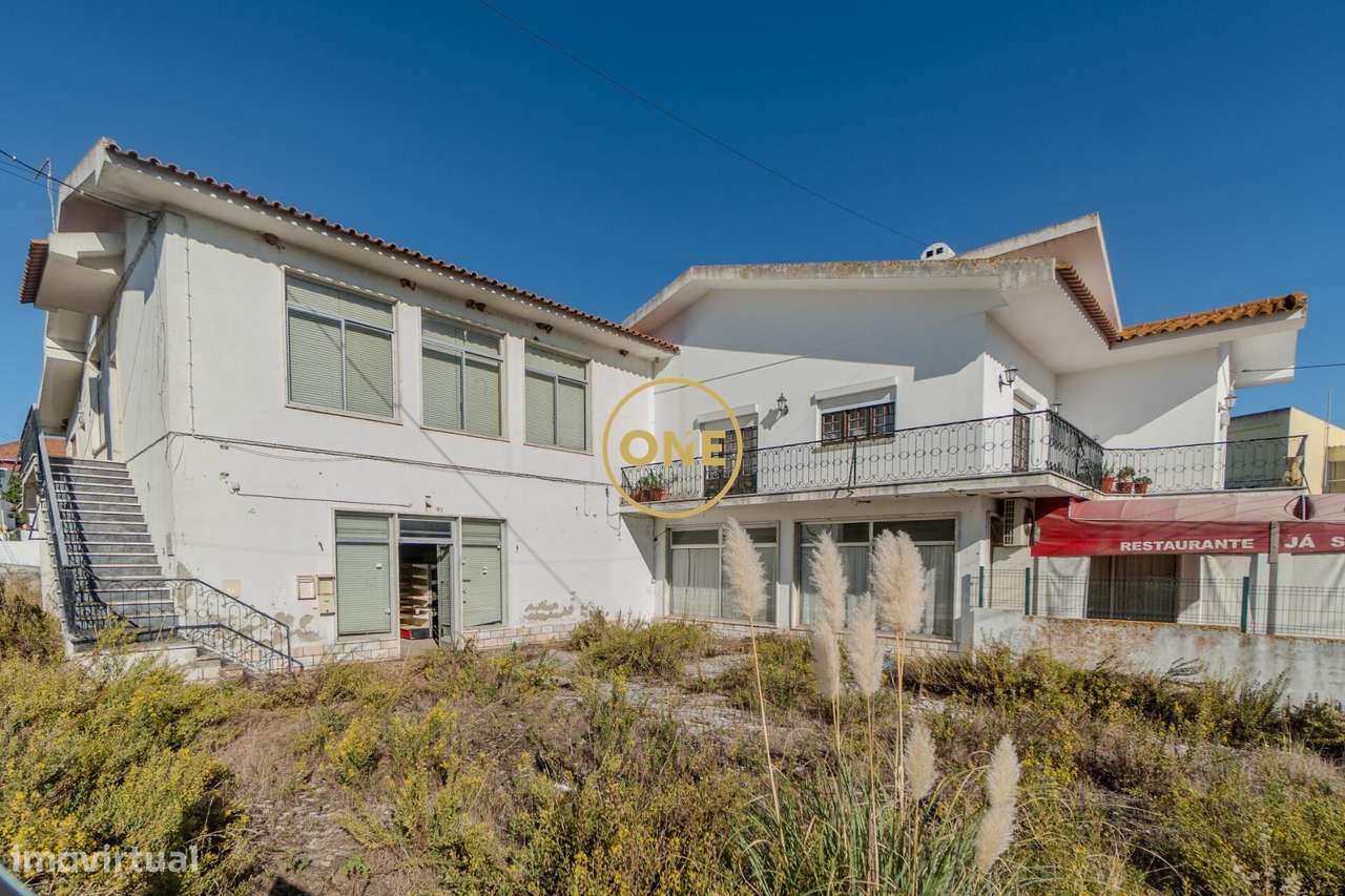 Prédio em propriedade total com 5 divisões independentes - Povoa da Ga-3