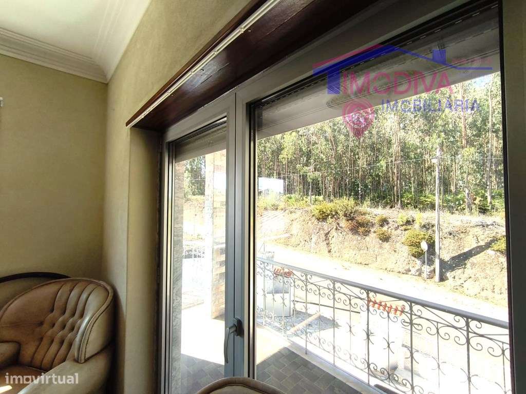 Moradia T3 com garagem e Terreno com 1850 m2 em Arega, Figueiró dos...-31