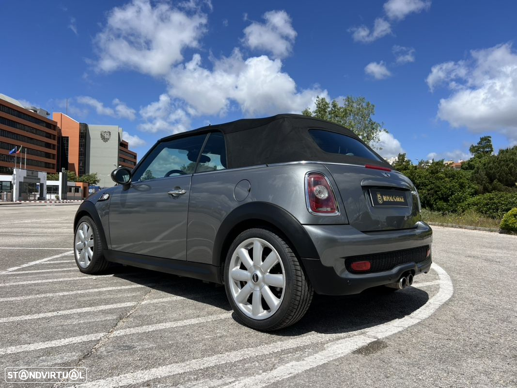 MINI Cabrio Cooper S - 16