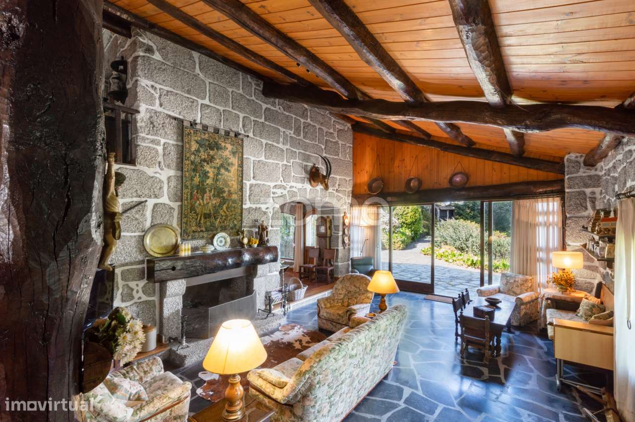 Deslumbrante Casa Montanha às Portas do Parque Nacional Peneda-Gerês - Grande imagem: 5/44