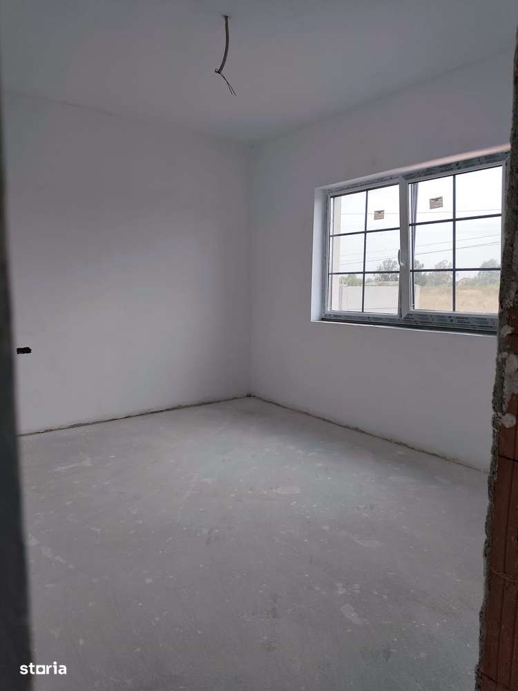 FARA COMISIOANE casa 5 camere 2 bai P+E+pod terasa beci camera tehnica-10