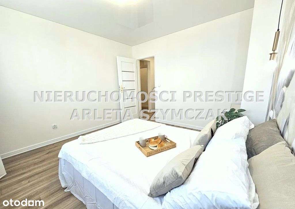 Nietypowy Układ Mieszkania, M-6 Ul. Miodowa-7