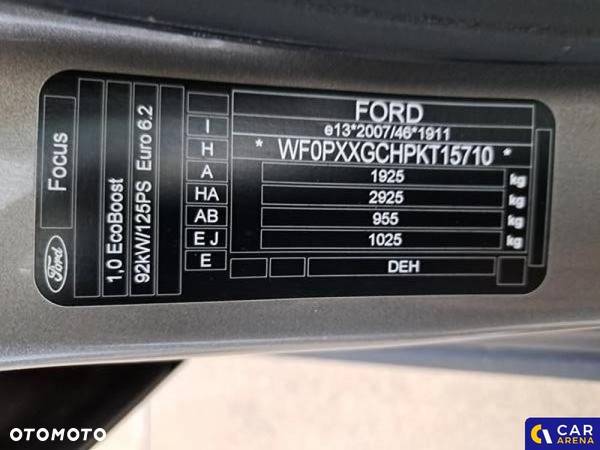 Ford Focus - 11