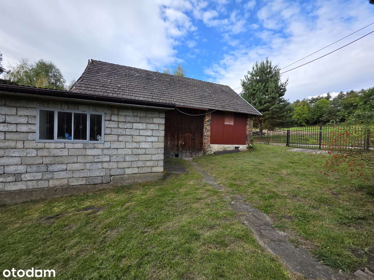 Wolnostojący murowany dom/ działka 66arowa/ płaski teren widok na las-10