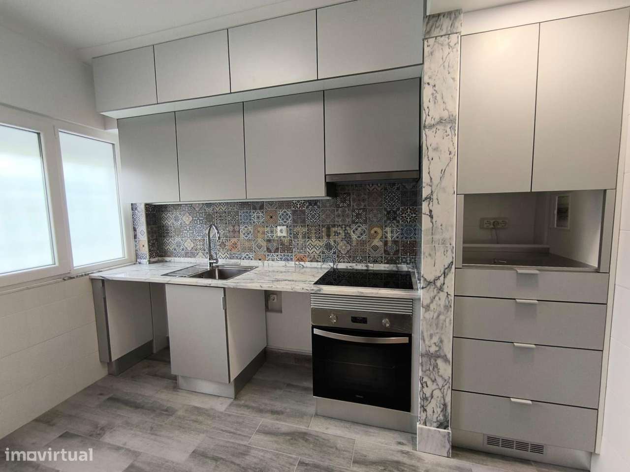 T2 no coração de Carenque -VIRADO A SUL - Grande imagem: 3/41