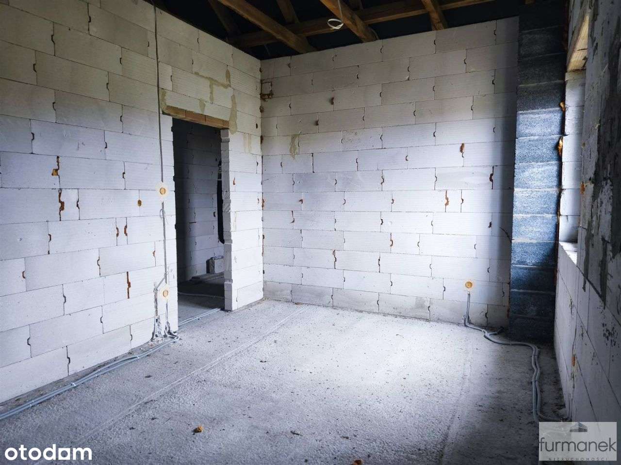 Dom do wykońćzenia według własnej aranżacji !-12