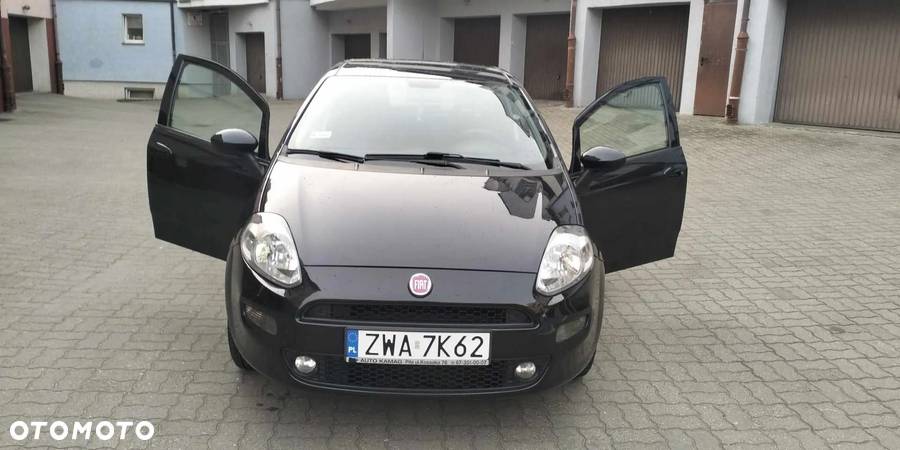 Fiat Grande Punto - 23