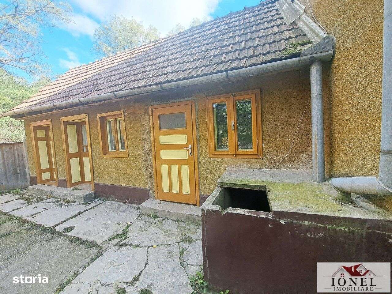Vanzare casa in Ghirbom - Imagine principală: 2/15
