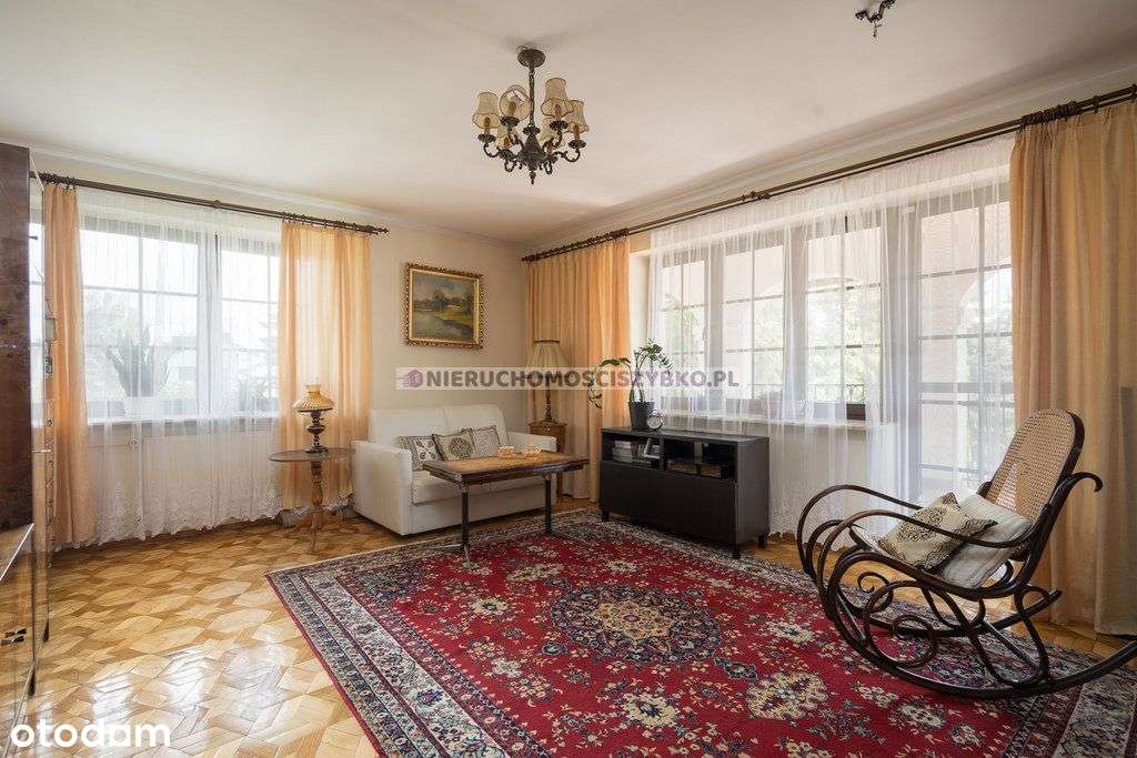 Duży Rodzinny dom na Włochach.-14