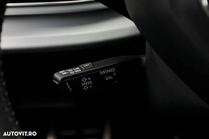 Audi Q8 3.0 50 TDI quattro Tiptronic - 33