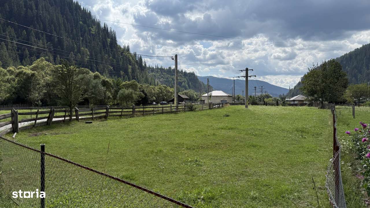 Teren intravilan cu deschidere mare la drum - Imagine principală: 5/7