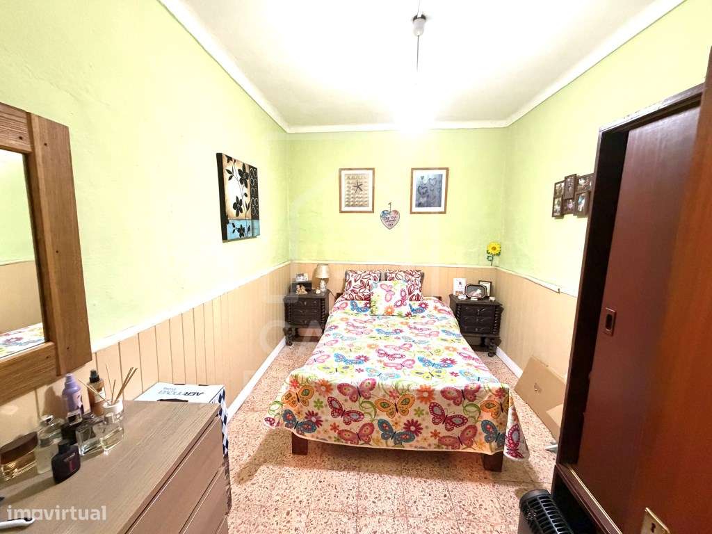 Moradia T4 com quintal e piscina em Vila Ruiva-10