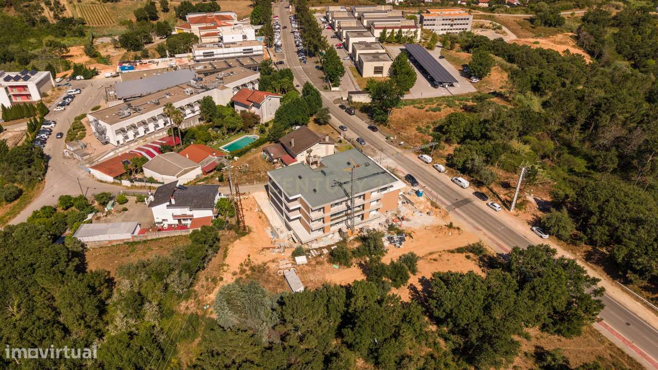 T1 em Construção em Coimbra com Garagem e Terraço-10