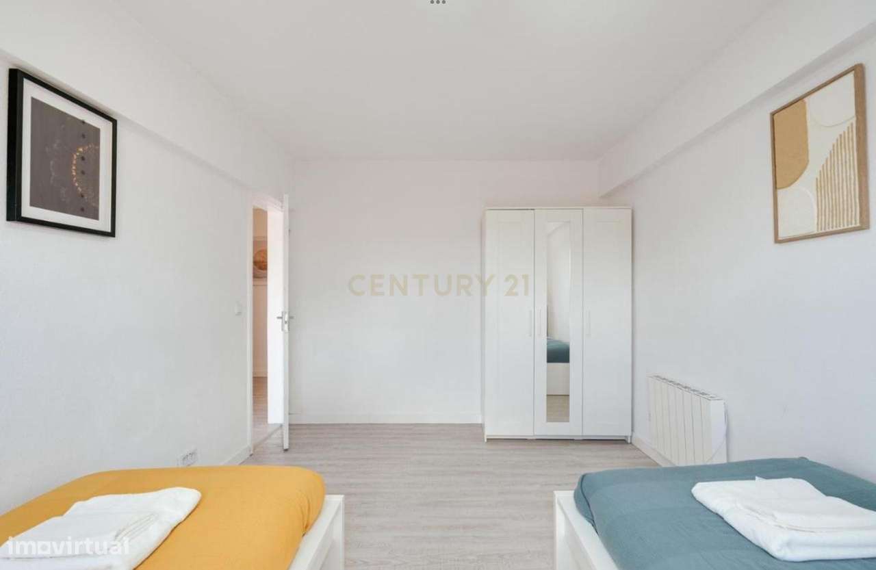 T3 luminoso com localização premium em Paço de Arcos - Grande imagem: 3/24