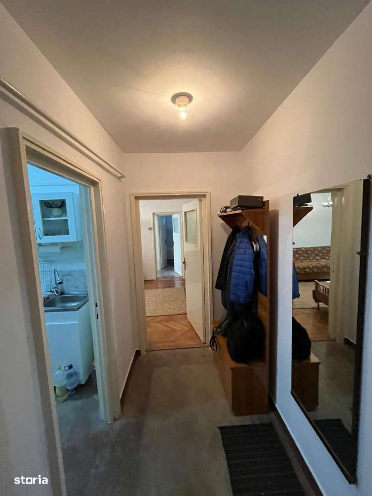 2 camere Obor , parter  sup 53 mp - Imagine principală: 5/5