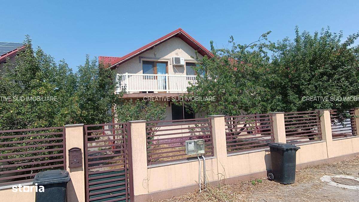 Casa individuala - 6 Camere - 213 mp utili - 561 mp teren - Imagine principală: 1/20