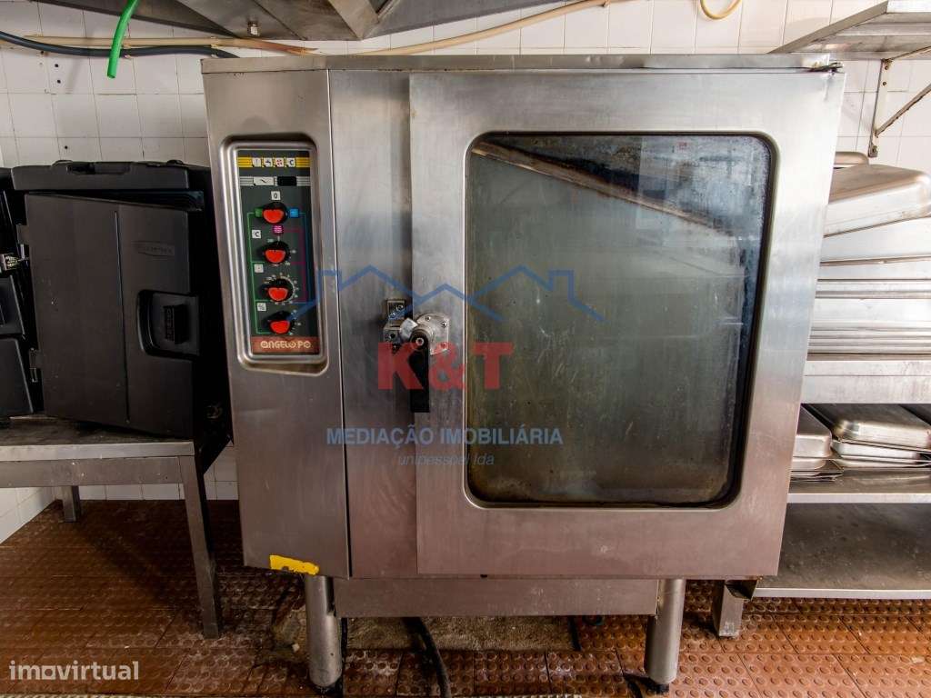 Espaço para Restaurante | Praia da Rocha | 947 m² | Inserido em Emp...-14