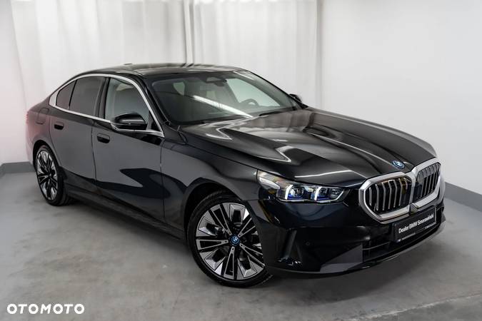 BMW Seria 5 530e - 15