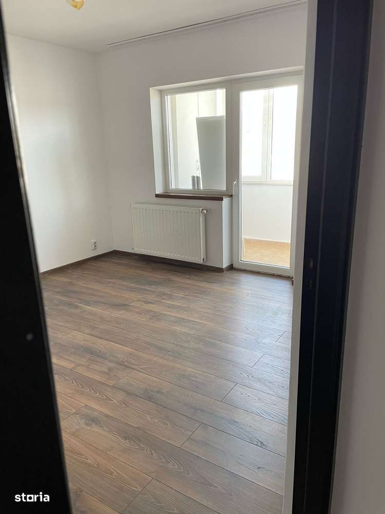 3 camere, 2 balcoane, 2 bai, bloc caramida, 80 mp, finisat complet - Imagine principală: 4/8