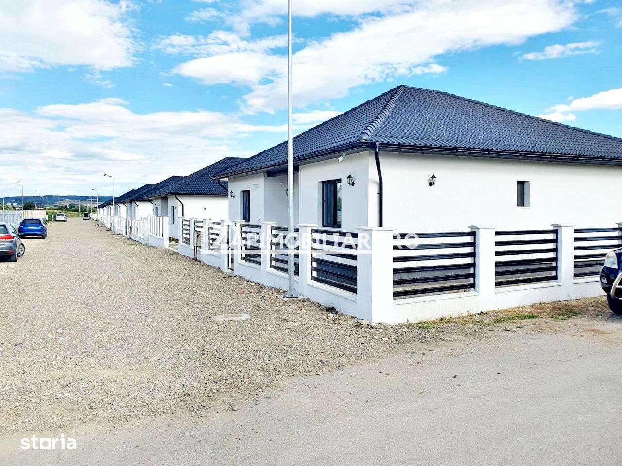 Casă la cheie pe 1 nivel 4 camere 2 băi,145 mp,500 mp teren - Imagine principală: 3/19