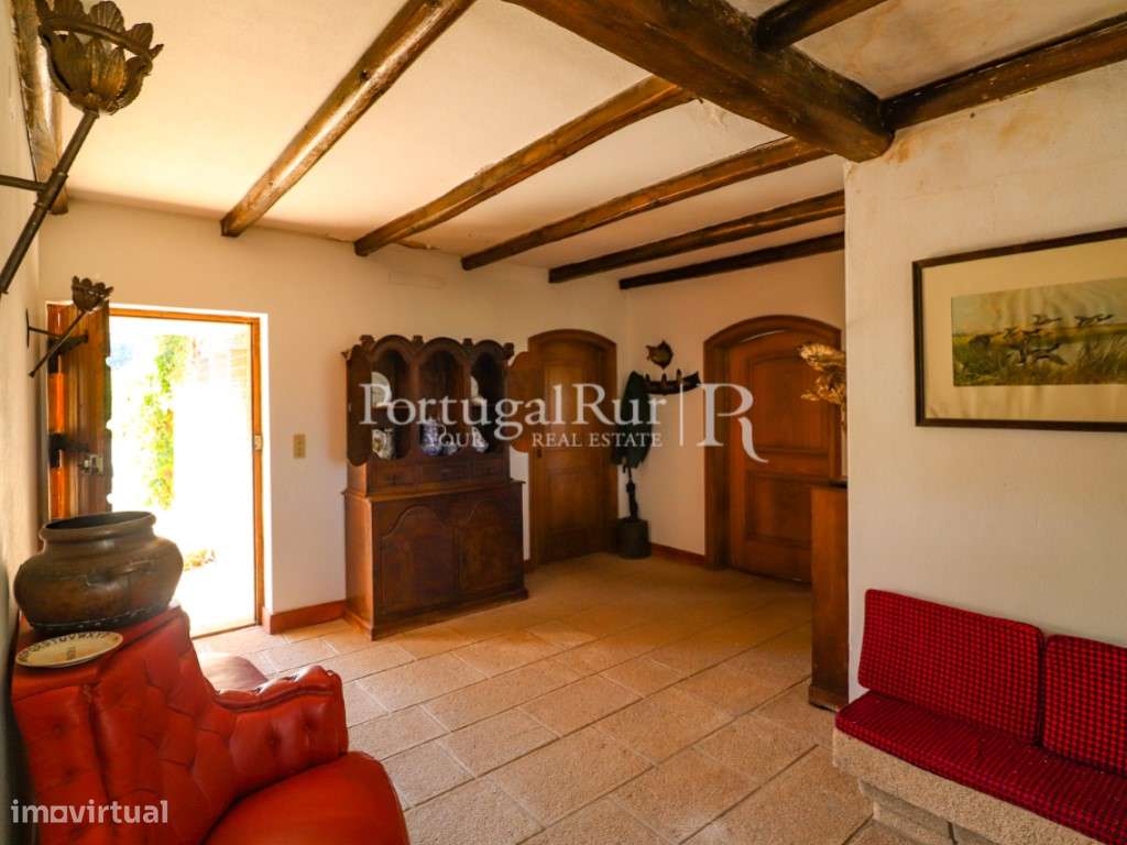 Quinta de 4 ha com 3 casas e cerejeiras no Fundão, ideal para turismo-21