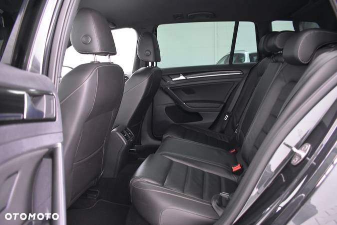 Volkswagen Golf Variant GTD 2.0 TDI SCR DSG - 24