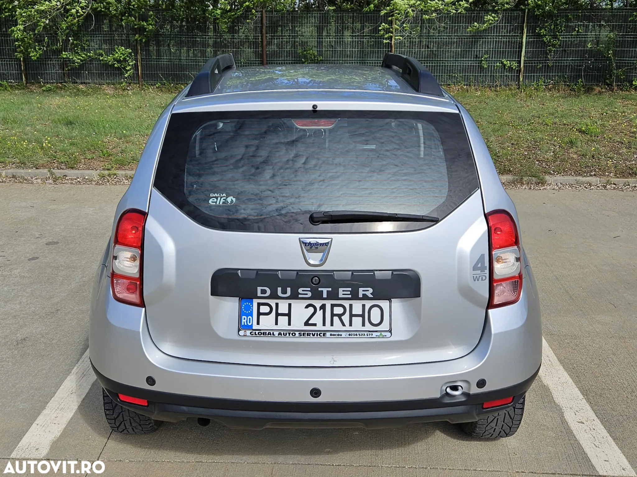 Dacia Duster 1.5 dCi 4x4 Laureate - 13