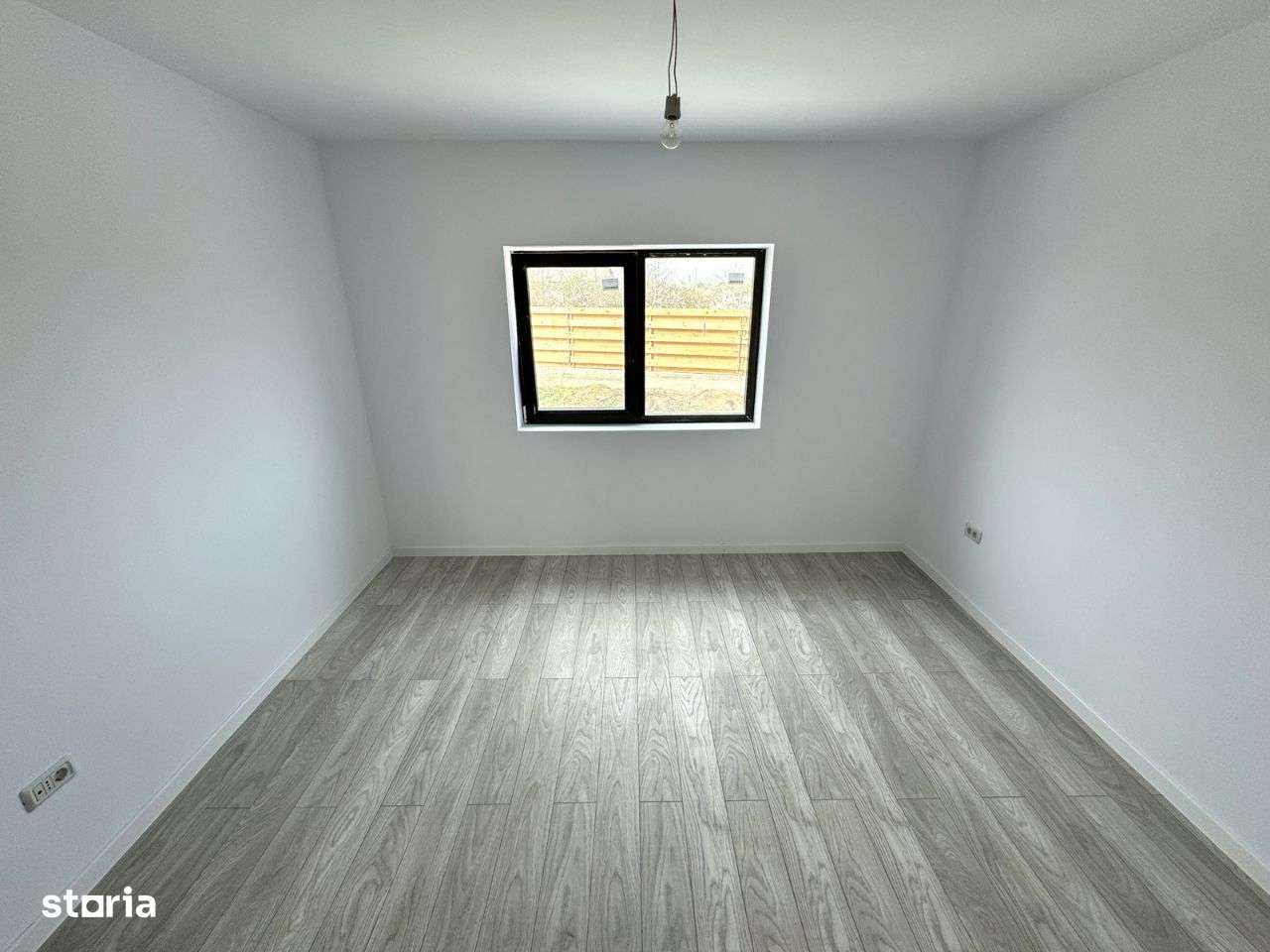 5 camere! 1100 mp teren! CANALIZARE! Vila Valea Lupului - Imagine principală: 5/9