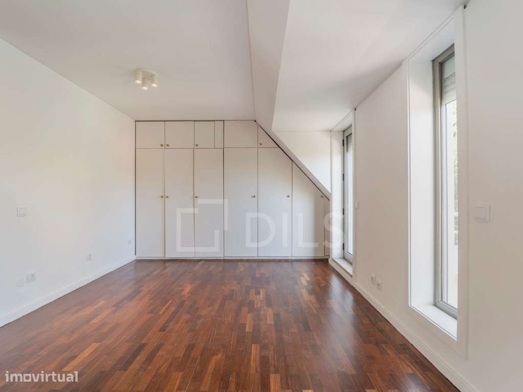 Apartamento T3 com varandas, na Foz do Douro, Porto - Grande imagem: 3/17