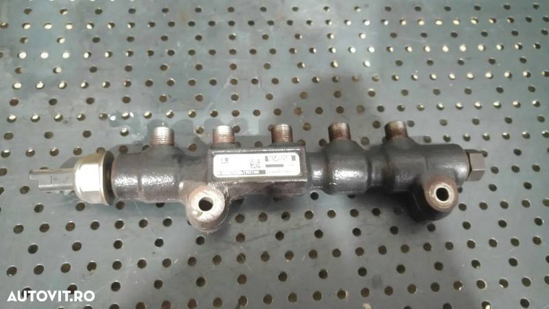 Rampa injectoare 1.6 hdi ford focus 2 9654592680 - 2