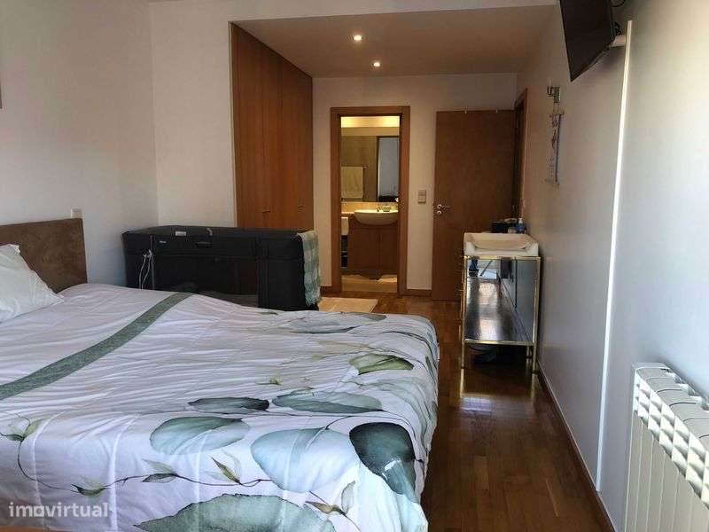 T2+1 último piso voltado a poente nos Maninhos, Maia, por 335.000€ - Grande imagem: 4/12