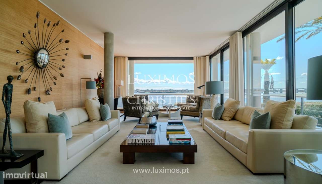 Moradia V4 com vistas da Ria de Aveiro à venda na Praia da Barra - Grande imagem: 4/45