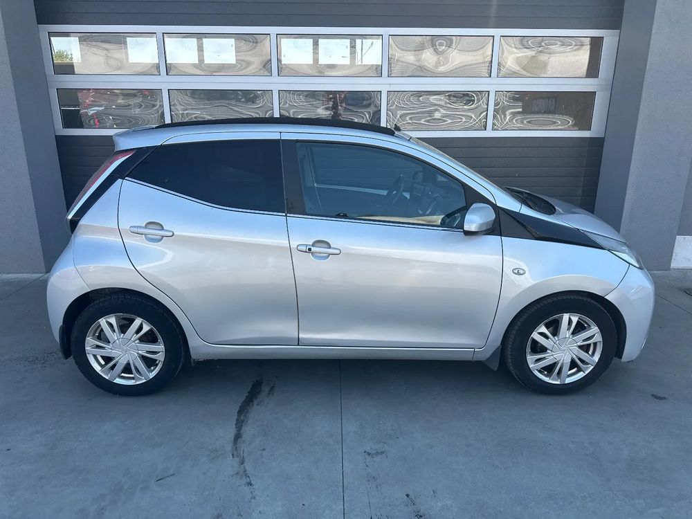 Toyota Aygo II (2014-) x-wave 2014