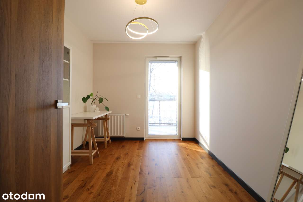 Francuska Park, 4 pokoje do wejścia, z garażem oraz z klimatyzacją-11